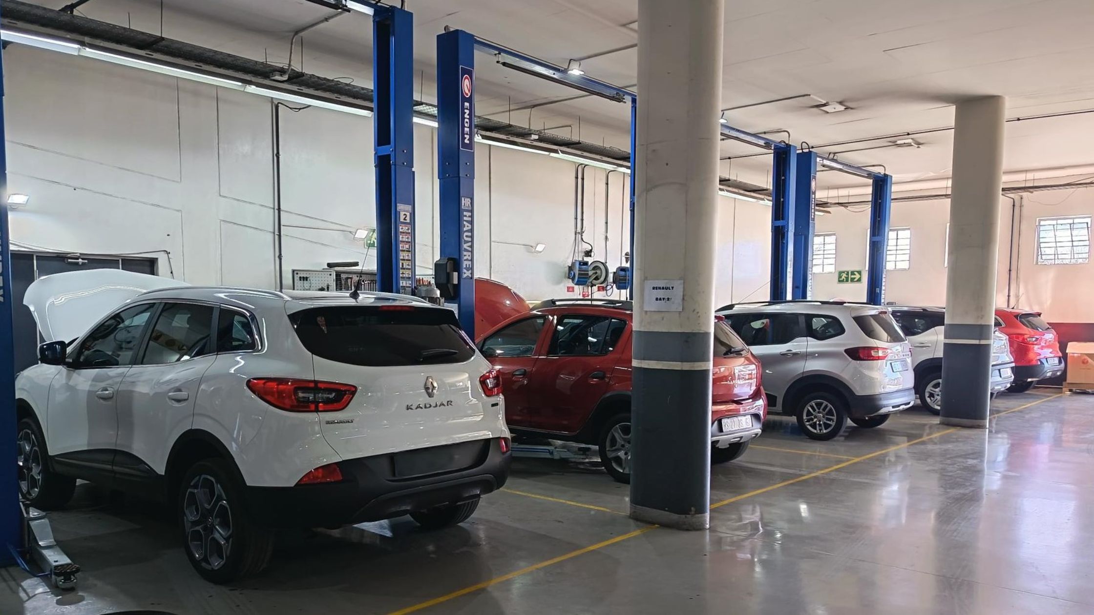 CMH Renault Midrand workshop