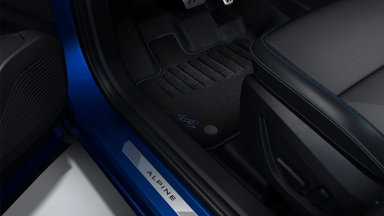 CMH Renault Captur Gallary image